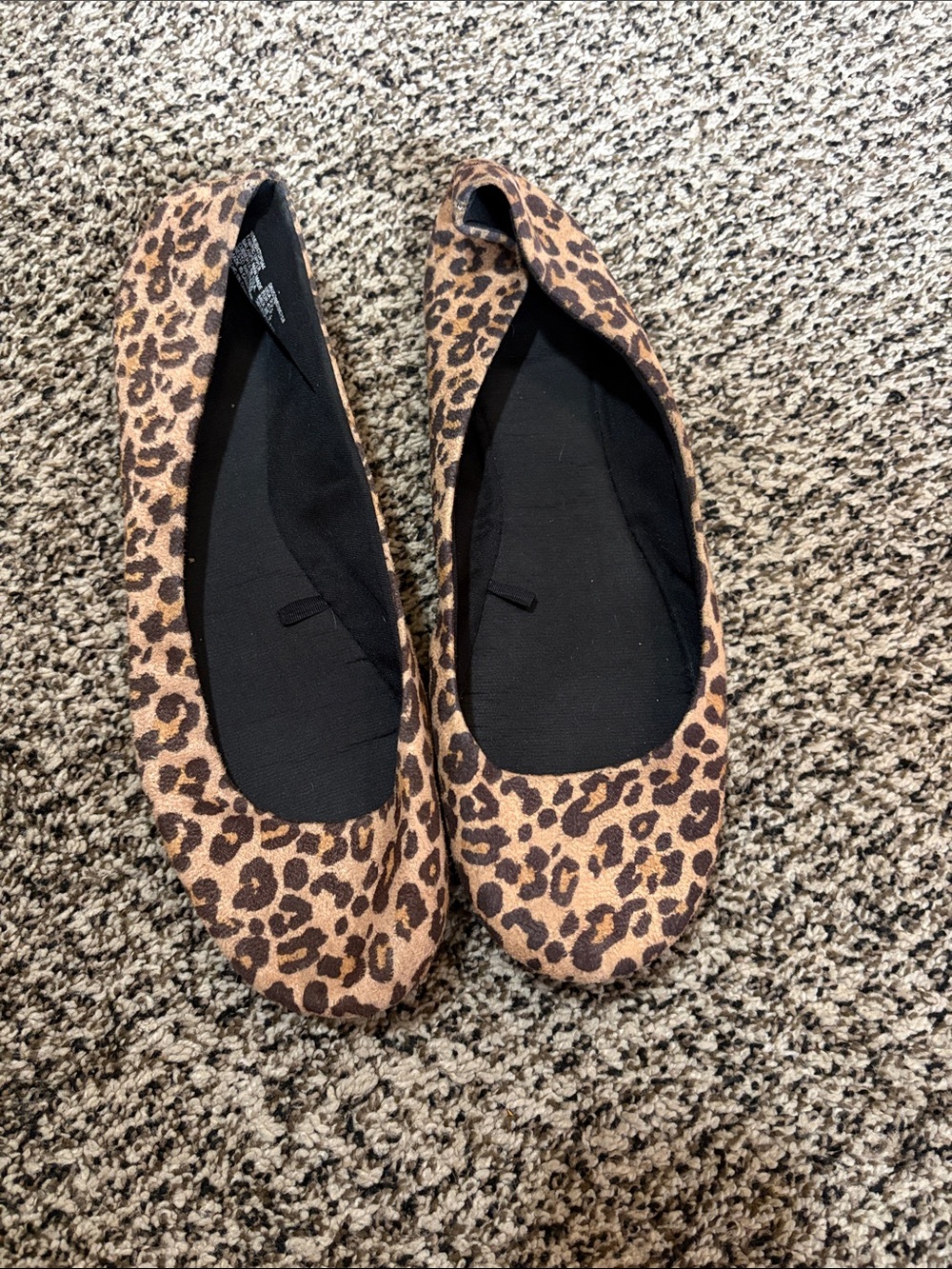 Leopard Print Women’s Ballet Flats Size 9.5